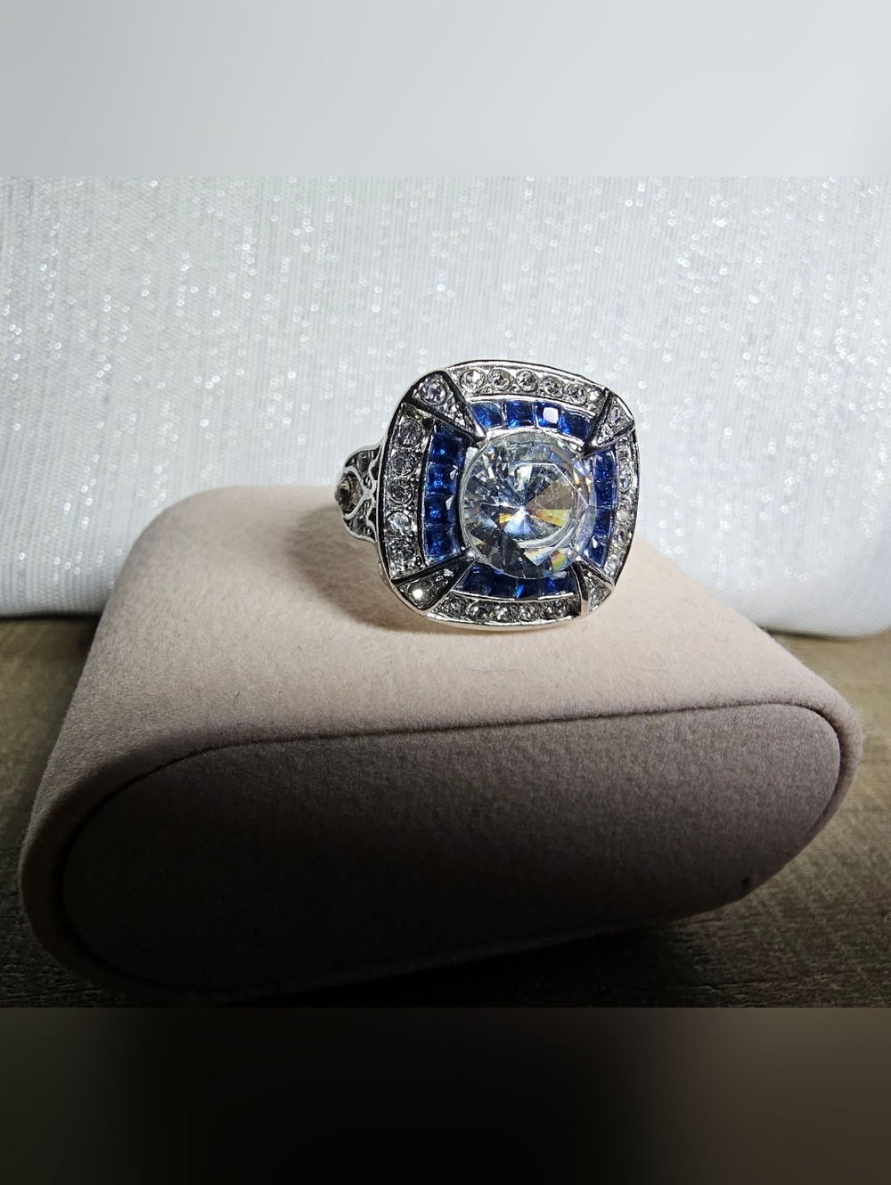 Vintage Silver-Toned Cubic Zirconia Ring with Blue Stones Size 10 Unisex